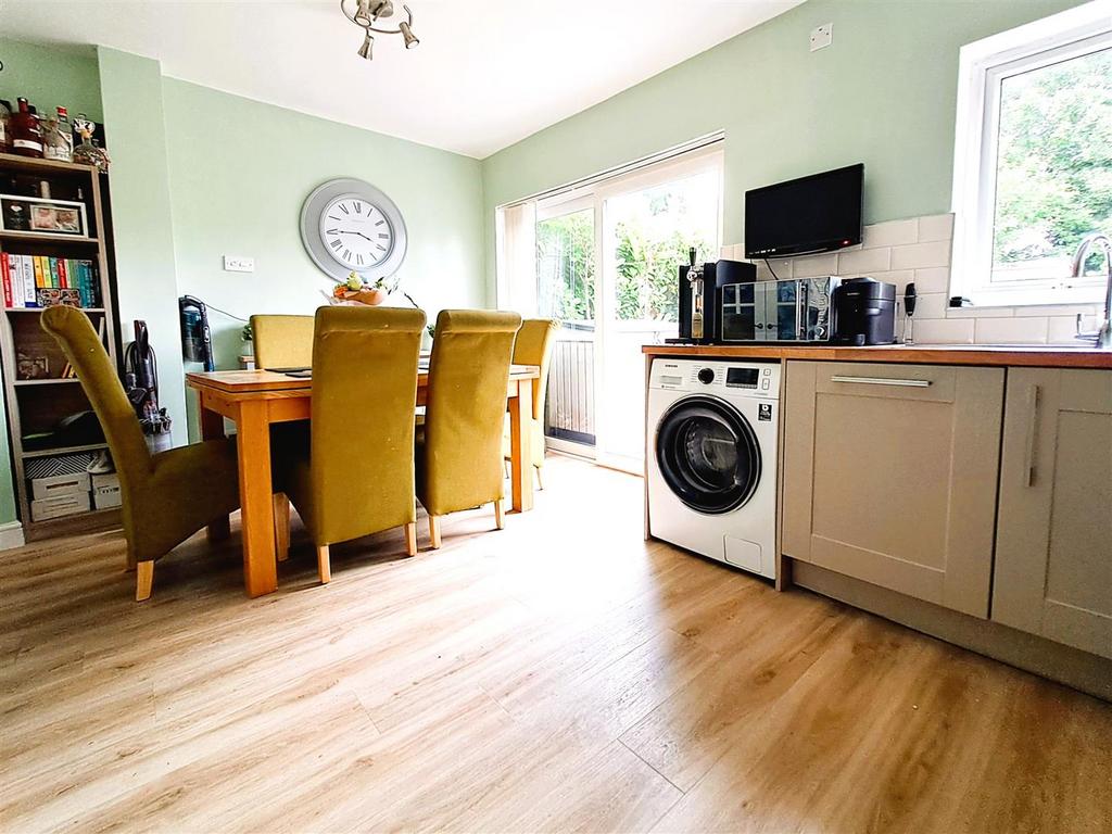 Extended, Dining Kitchen