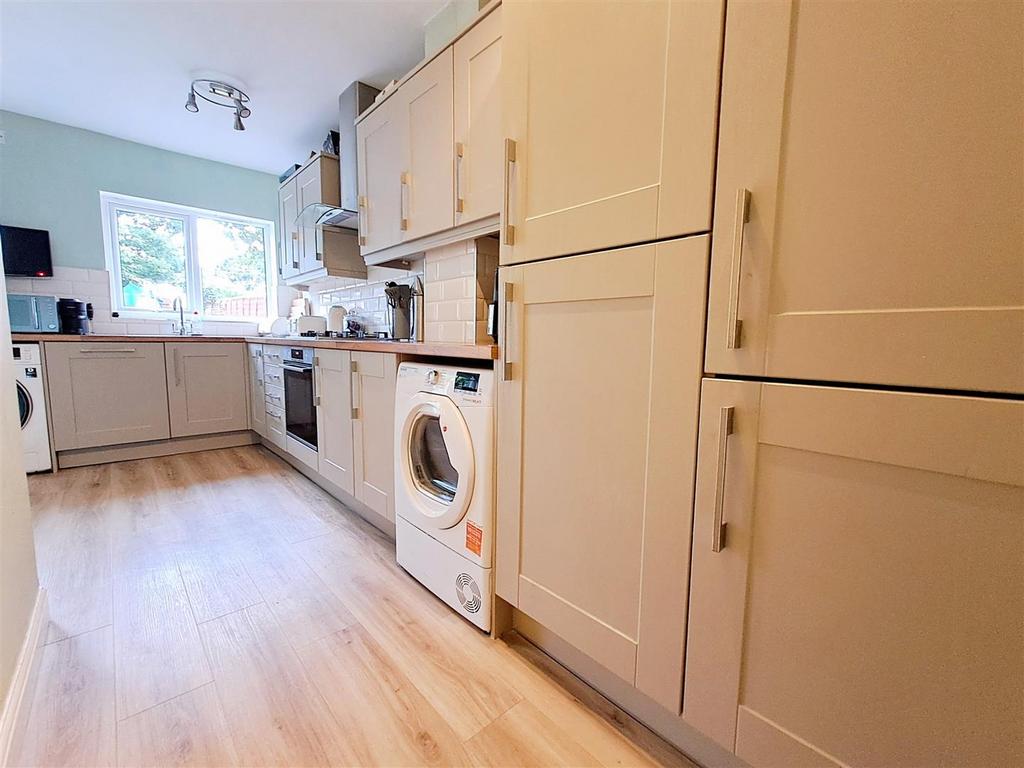 Extended, Dining Kitchen