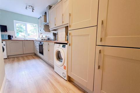 106 Willclare Road, Sheldon, Birmingham, B26 2NY