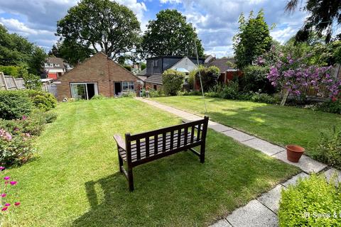 2 bedroom bungalow for sale, Brookside Crescent, Cuffley