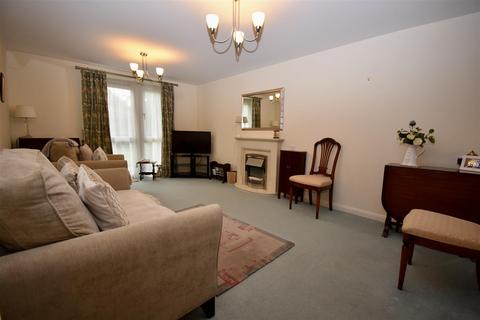 1 bedroom retirement property for sale, Hollis Court, Malton YO17