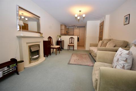 1 bedroom retirement property for sale, Hollis Court, Malton YO17