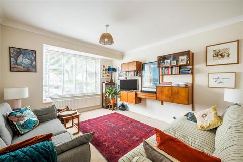 3 bedroom semi-detached house for sale, Mackie Avenue, Brighton