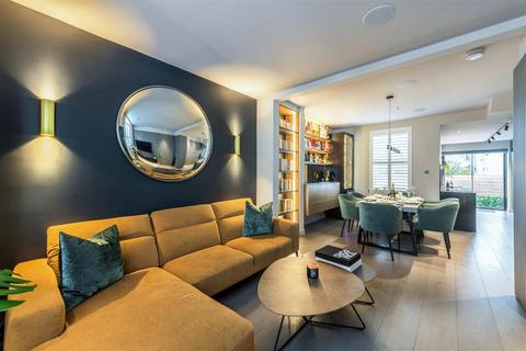 3 bedroom maisonette for sale, Osborne villas, Hove