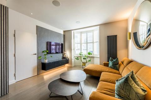 3 bedroom maisonette for sale, Osborne villas, Hove