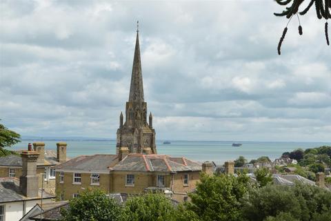 3 bedroom flat for sale, CENTRAL RYDE