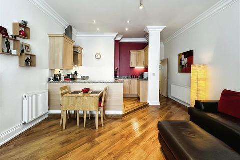 2 bedroom apartment for sale, Clarendon Street, Leamington Spa