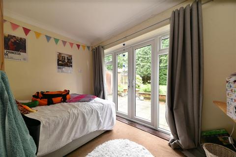 4 bedroom house share to rent, Homestead Moat, Stevenage