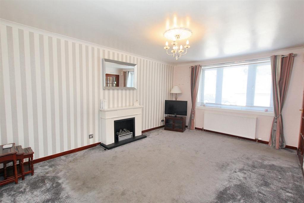 Lanark Road, Braidwood 2 bed semidetached bungalow for sale £99,995