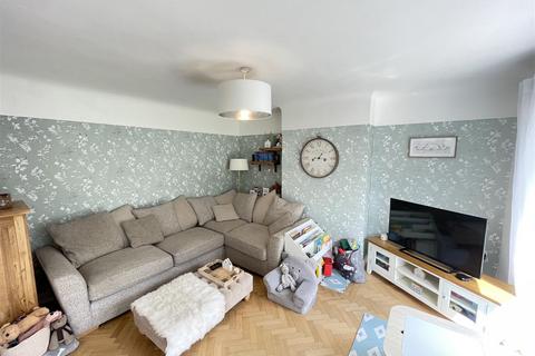 20 Barnston Road, Heswall, Wirral, CH60 2ST