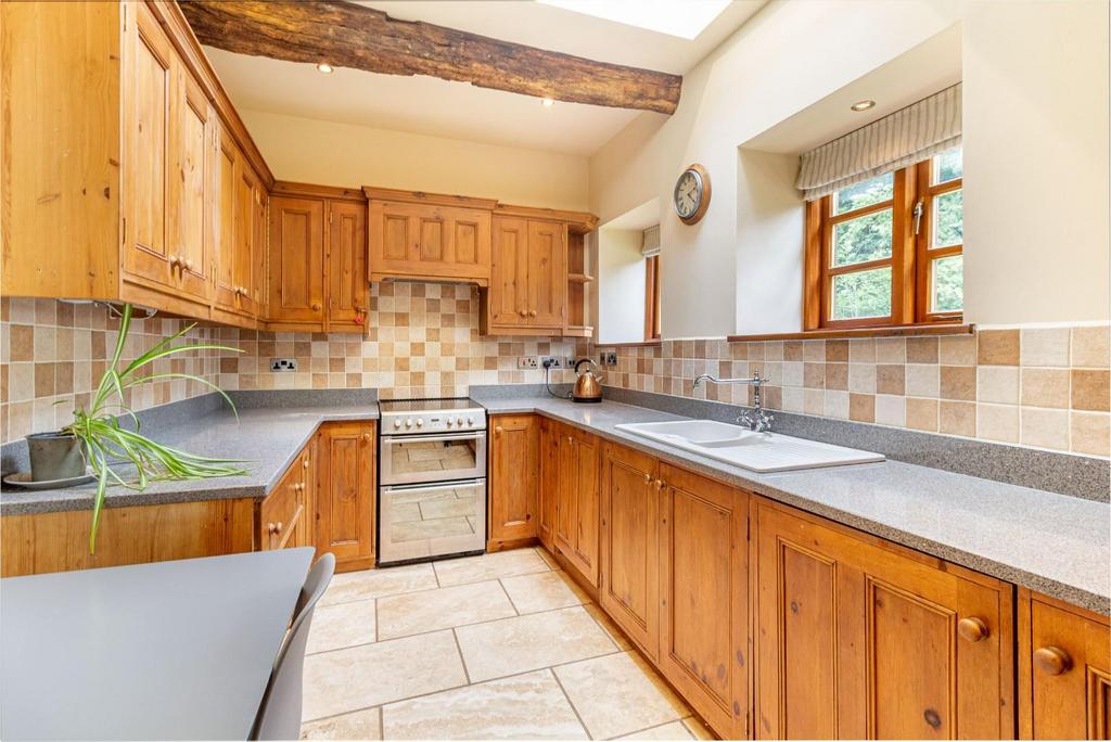 Kitchen-3.jpg