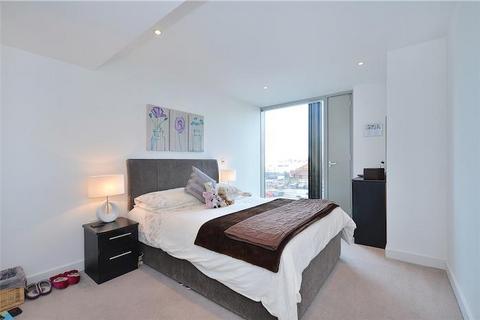 1 bedroom apartment to rent, The Landmark, Canary Wharf, London, E14