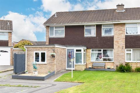 26 Pine Walk, North Bradley, Trowbridge, BA14 0SP