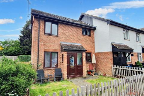 1 bedroom end of terrace house for sale, Barnfield Way, Oxted RH8
