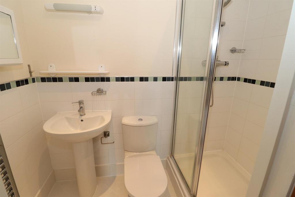 En Suite Shower Room