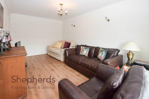19 Windsor Close, Cheshunt, Waltham Cross, EN7 5LW
