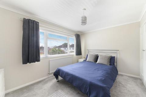 2a Carnforth Close, Epsom, KT19 9HQ