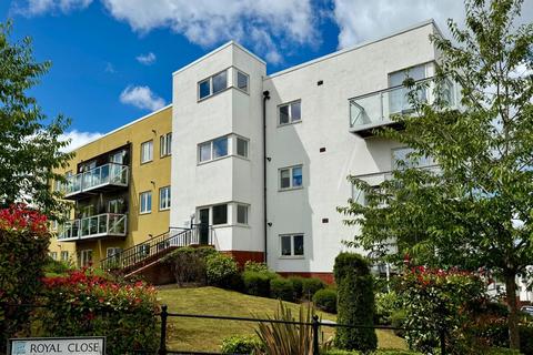 2 bedroom flat for sale, Paget Road, Penarth