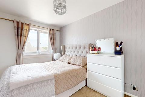 39 Haddon, Great Holm, Milton Keynes, MK8 9DD