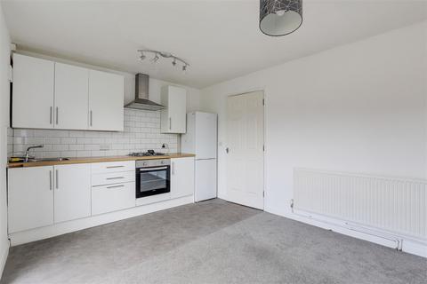 2 bedroom townhouse for sale, Archway Court, Radford NG7