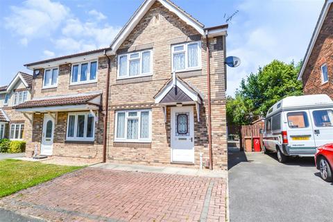 3 bedroom semi-detached house to rent, Orchid Rise, Scunthorpe