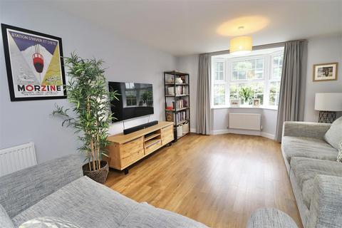 43 Burnby Lane, Pocklington, York, YO42 1UJ