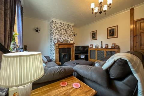 3 bedroom end of terrace house for sale, Frances Road, Earlsheaton, Dewsbury