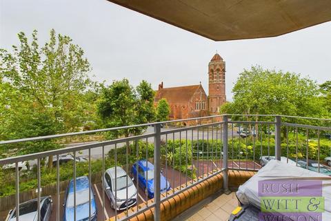 1 bedroom flat for sale, Upper Maze Hill, St. Leonards-On-Sea