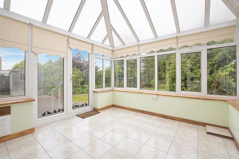 3 bedroom detached bungalow for sale, Waterer Gardens, Burgh Heath, Tadworth