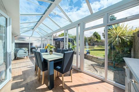 39 Greenhill Gardens, Minster, Ramsgate, CT12 4EP