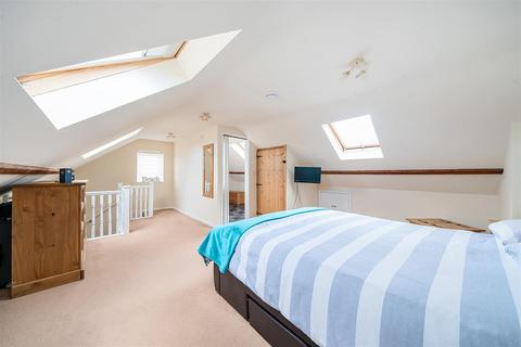 39 Greenhill Gardens, Minster, Ramsgate, CT12 4EP