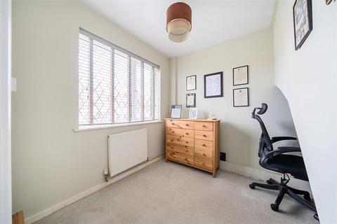 39 Greenhill Gardens, Minster, Ramsgate, CT12 4EP
