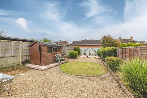 4 bedroom house for sale, Smiths Lane, Windsor