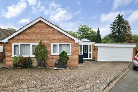 2 bedroom semi-detached bungalow to rent, The Grazings, Kinver