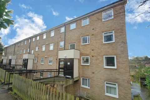 44 The Cornfields, Hemel Hempstead, HP1 1UB