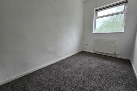 2 Heys Lane, Darwen, BB3 1DT