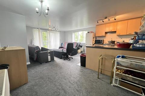 2 bedroom flat for sale, Blackthorn Road, Ilford