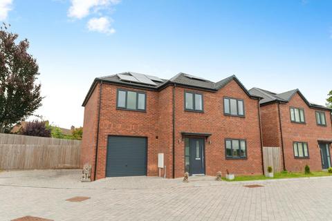 5 bedroom detached house for sale, Orton Drive, Polesworth, Tamworth