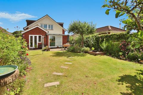 4 bedroom detached house for sale, Hunts Pond Road, Titchfield Common, Fareham