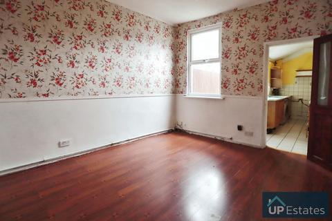 3 bedroom terraced house to rent, Springfield Road, Coventry
