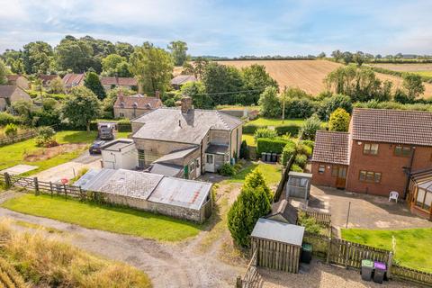 3 bedroom semi-detached house for sale, Heath Road, Scopwick, Lincoln, Lincolnshire, LN4 3NU