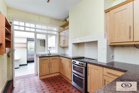 17 Fields Road, Alsager, Stoke-on-trent, ST7 2NA