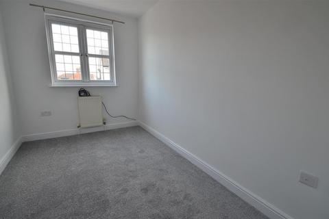 3 bedroom house to rent, Old Chapel Mews, Codicote SG4