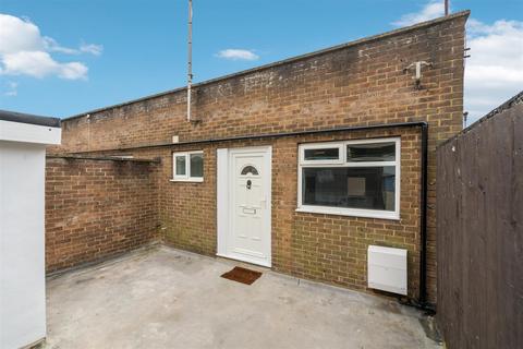 Studio for sale, Market Square, Stevenage SG1