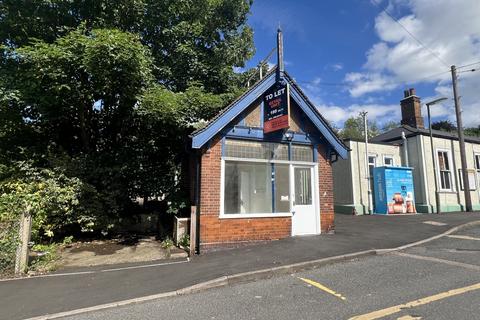 Shop to rent, Whyteleafe CR3