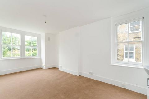 3 bedroom flat to rent, Oakhill Road, East Putney, London, SW15