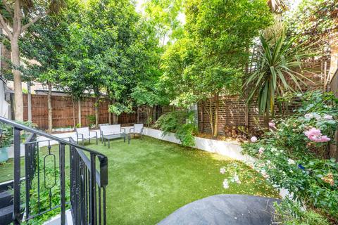 3 bedroom house to rent, Addison Avenue, Holland Park, London, W11