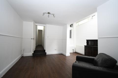 2 bedroom ground floor flat to rent, Langthorne Road, London, E11