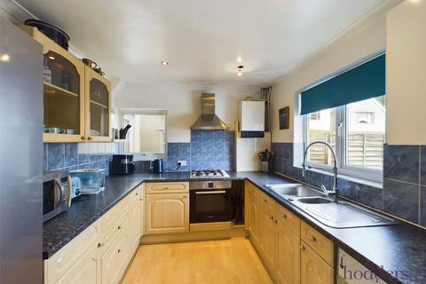 3 bedroom detached house for sale, Derwent Close, Addlestone, Surrey, KT15