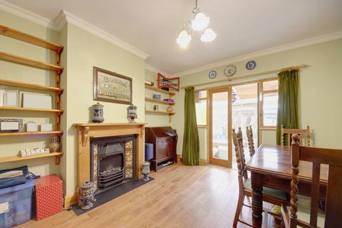 3 bedroom semi-detached house for sale, Sherwoods Road, Watford, WD19